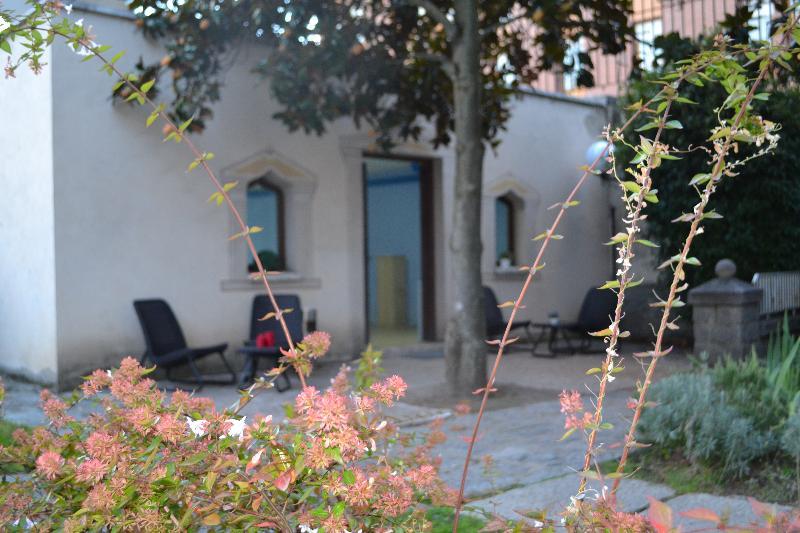 The Factory Residence Hall セゴビア エクステリア 写真
